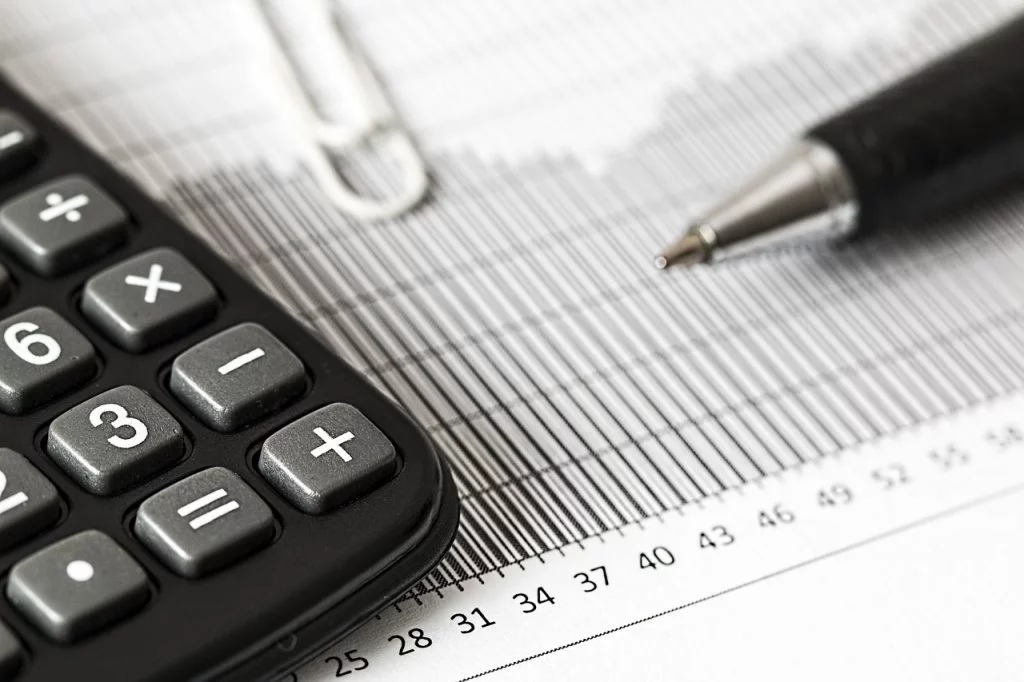 Caída en la compraventa de viviendas: análisis de 8 meses de retroceso